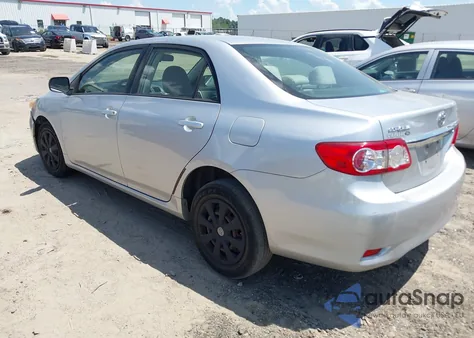 2011 Toyota Corolla Le z USA, uszkodzony, nr VIN JTDBU4EE7B9148377